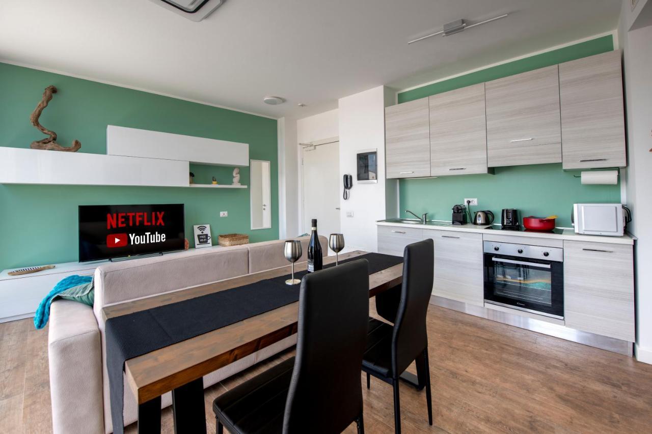 Attico Luxury Con Parcheggio E Terrazza Vista Mozzafiato Apartamento *