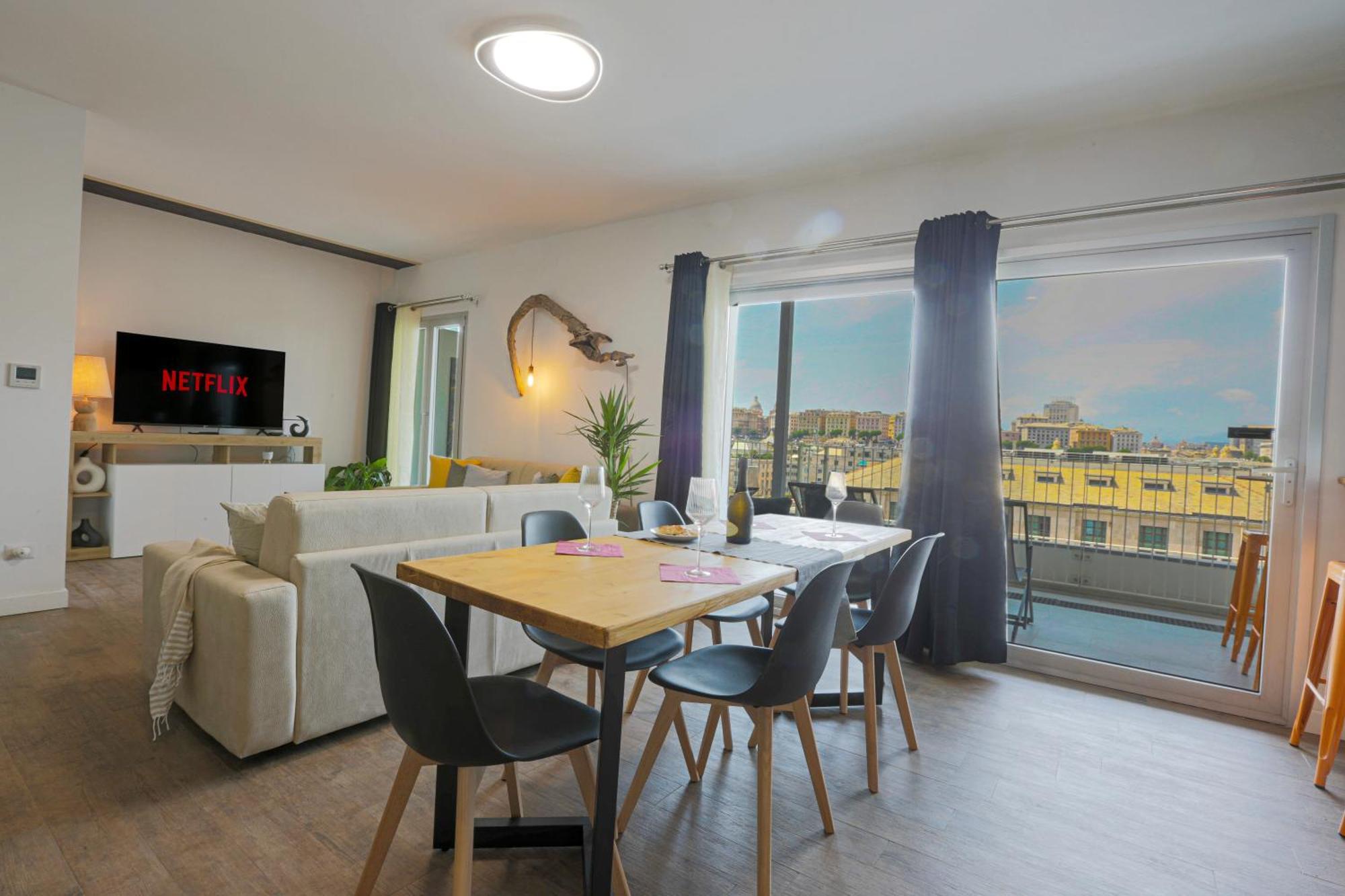 Attico Luxury Con Parcheggio E Terrazza Vista Mozzafiato Apartamento